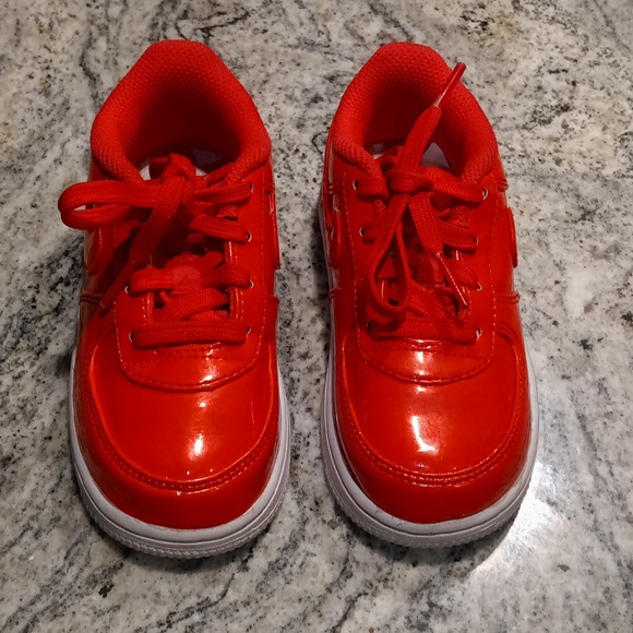 Kids size 8c siren red Air Force one - Picture 5 of 5